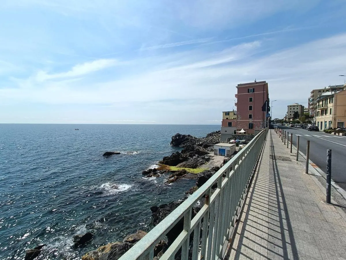 Incantevole Appartamento Genova Quinto Vicino Alla Spiaggia